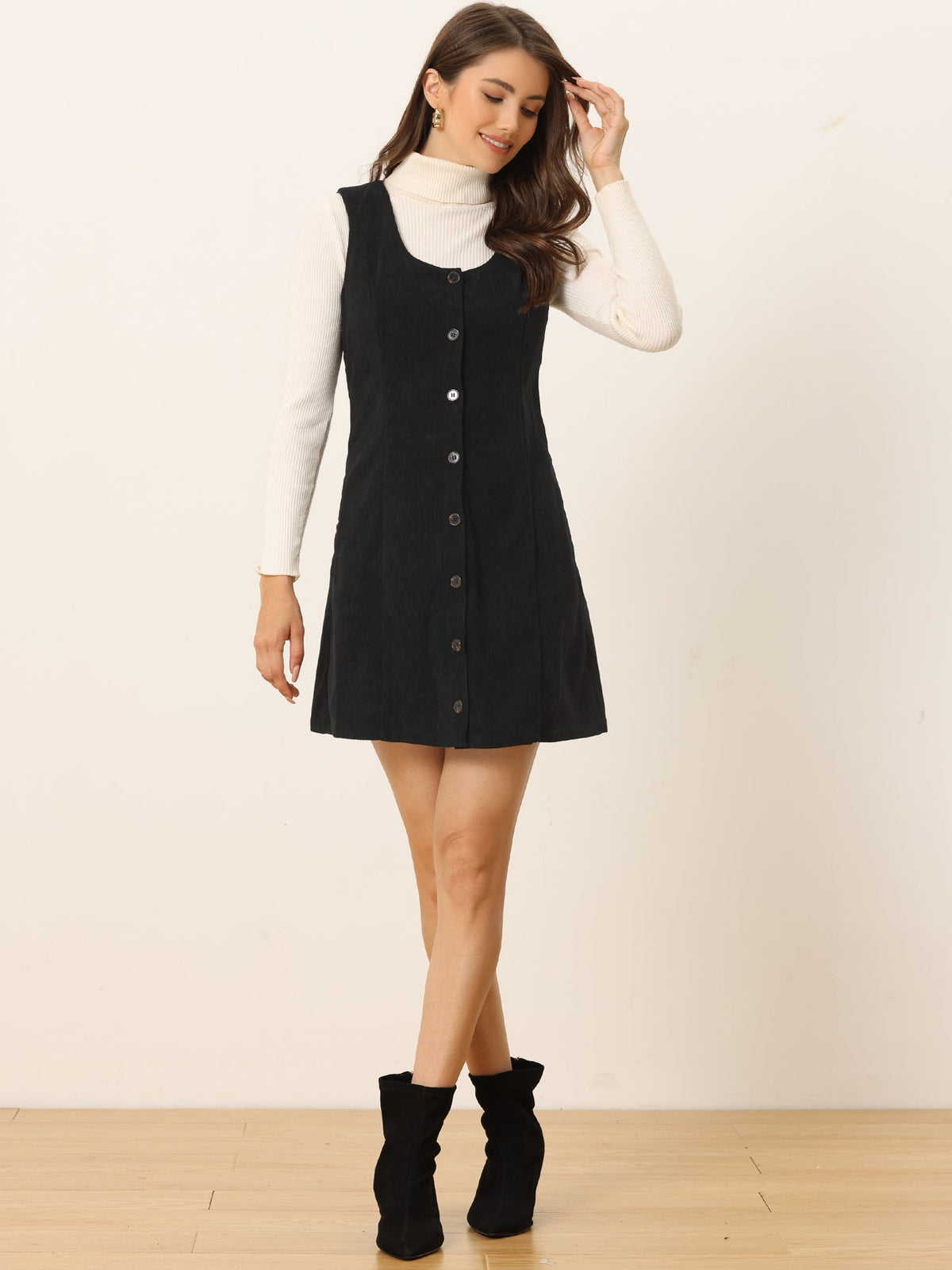 Scoop Neck Sleeveless Dress