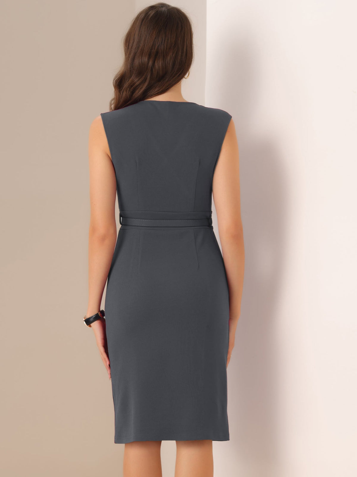 Slim Sleeveless Bodycon Dress