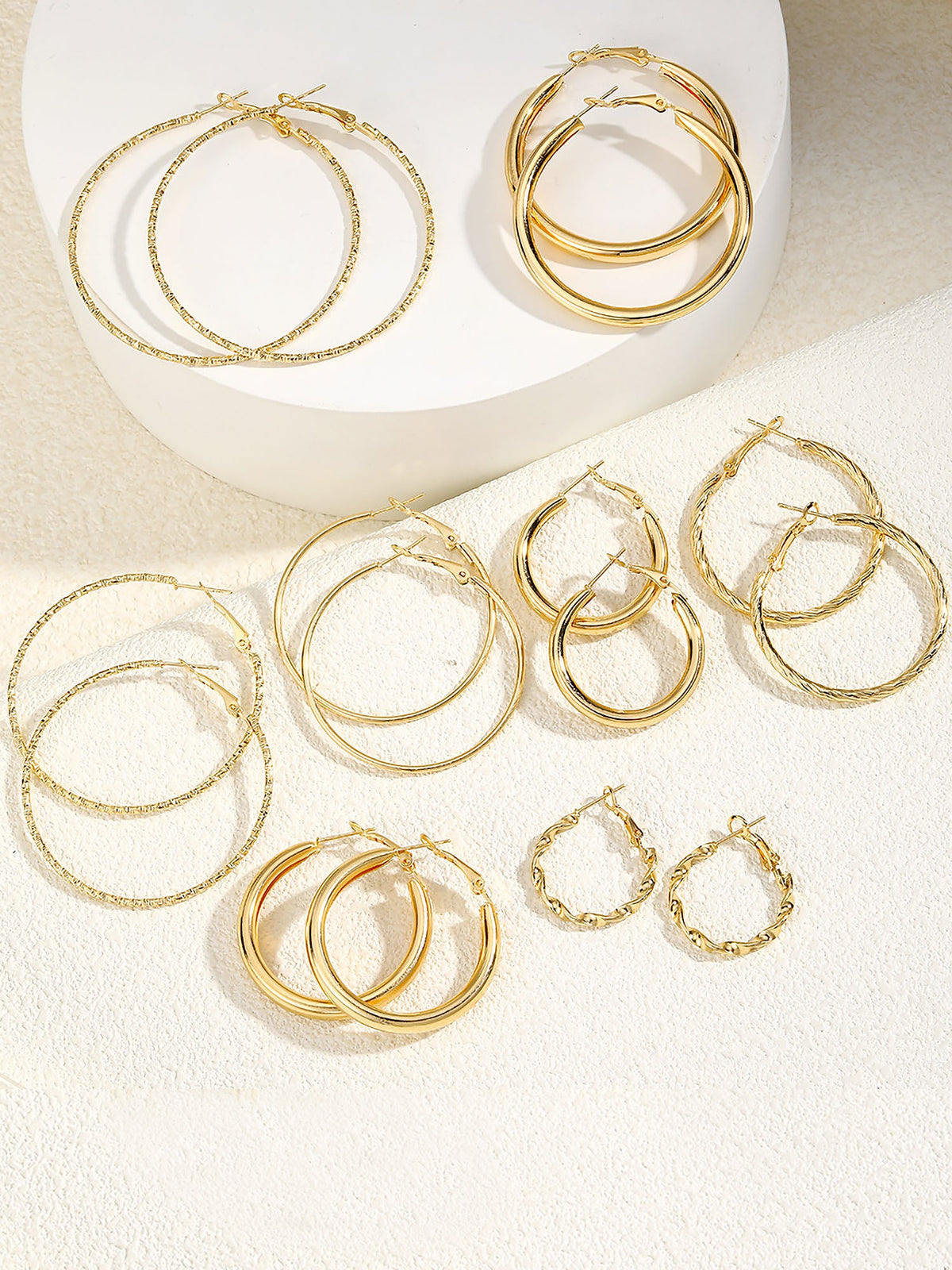 Dual-Tone Minimalist Studs